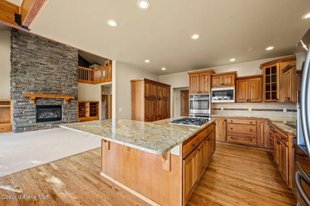 8128 N Stonehaven Drive Hayden ID 83835