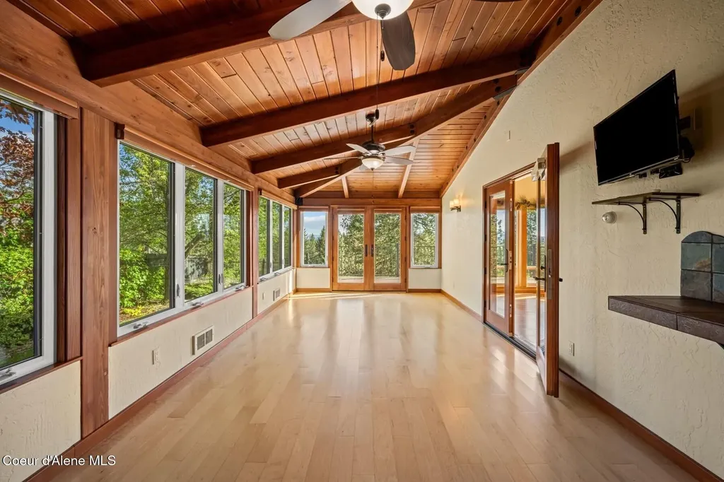 8128 N Stonehaven Drive Hayden ID 83835