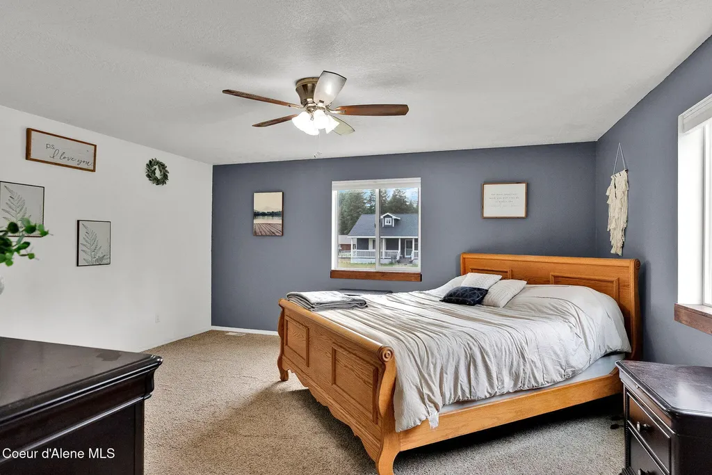 32988 N 7th Avenue Spirit Lake ID 83869