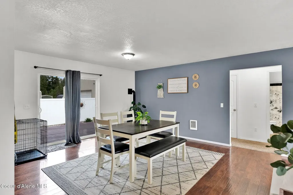 32988 N 7th Avenue Spirit Lake ID 83869
