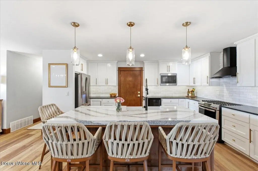 10231 N Fairway Drive Hayden Lake ID 83835