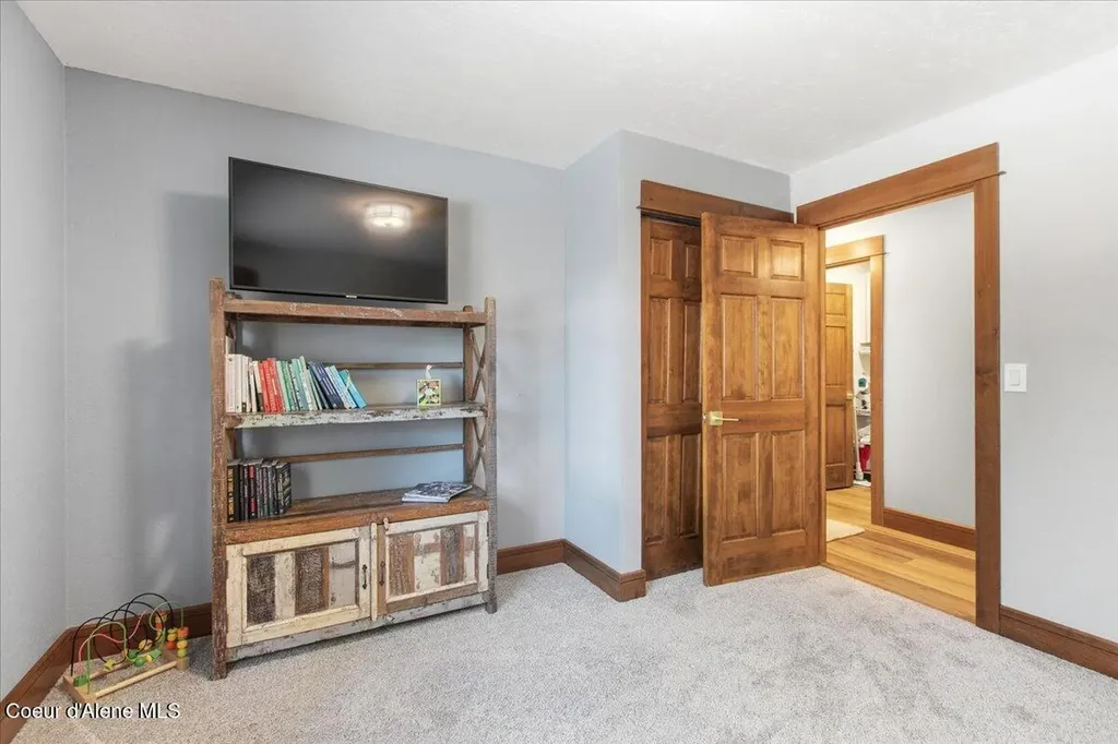 10231 N Fairway Drive Hayden Lake ID 83835