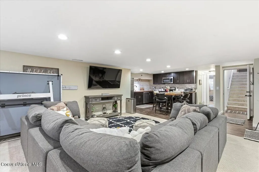 10231 N Fairway Drive Hayden Lake ID 83835