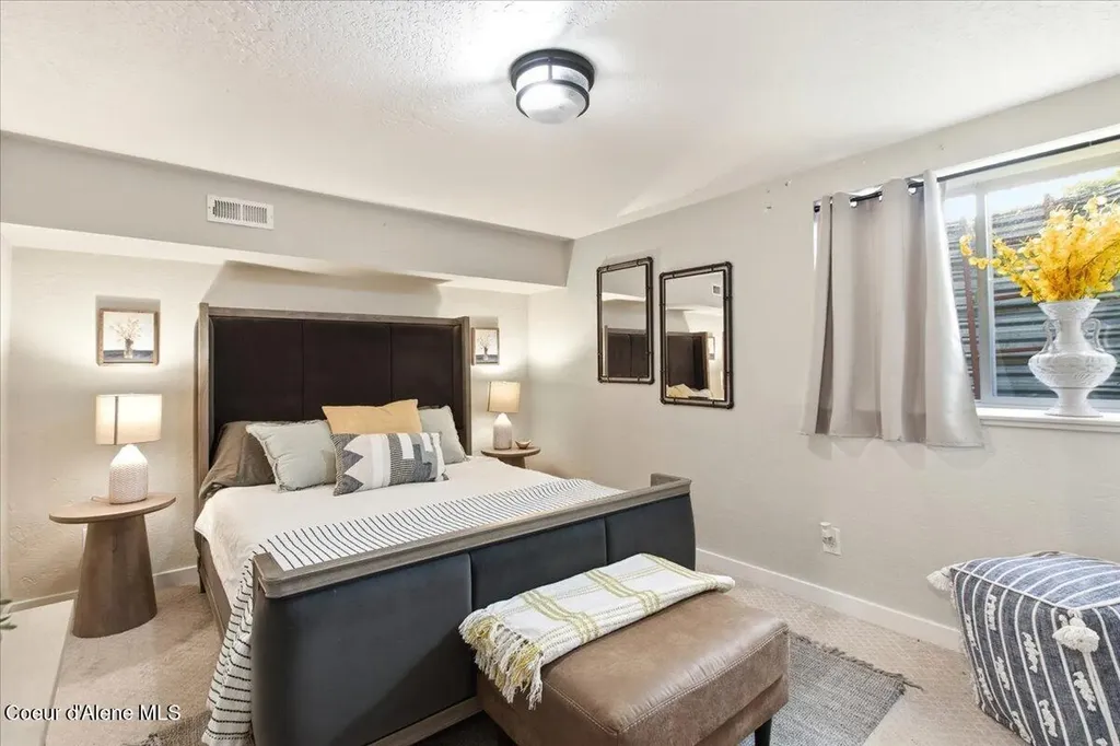 10231 N Fairway Drive Hayden Lake ID 83835