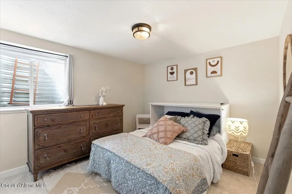10231 N Fairway Drive Hayden Lake ID 83835