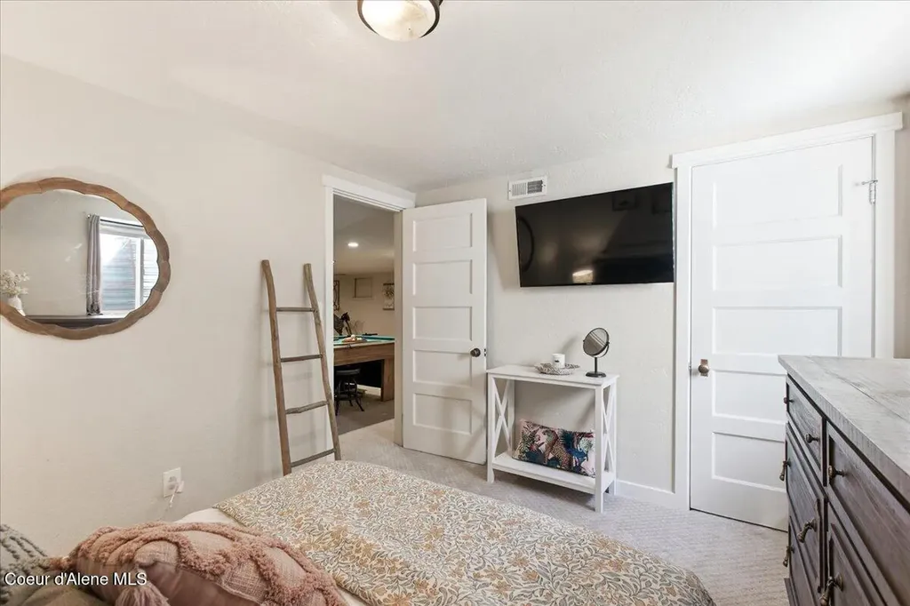 10231 N Fairway Drive Hayden Lake ID 83835