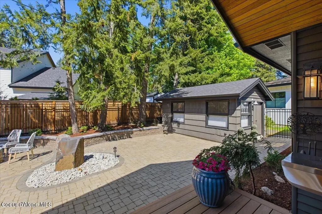 10231 N Fairway Drive Hayden Lake ID 83835