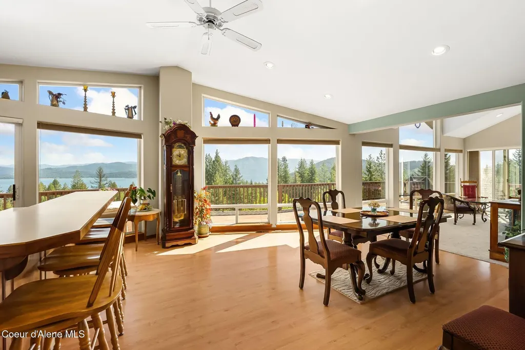 99 Moosewood Lane Sagle ID 83860