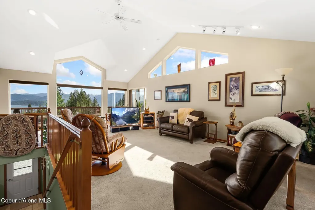 99 Moosewood Lane Sagle ID 83860