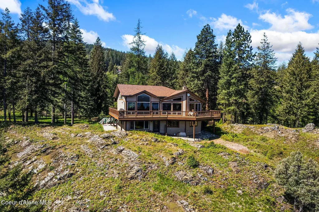 99 Moosewood Lane Sagle ID 83860