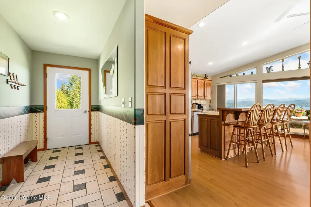 99 Moosewood Lane Sagle ID 83860