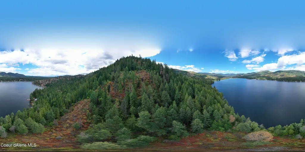 NKA(13 Ac) Upper Twin Lakes S. Shore Rathdrum ID 83858