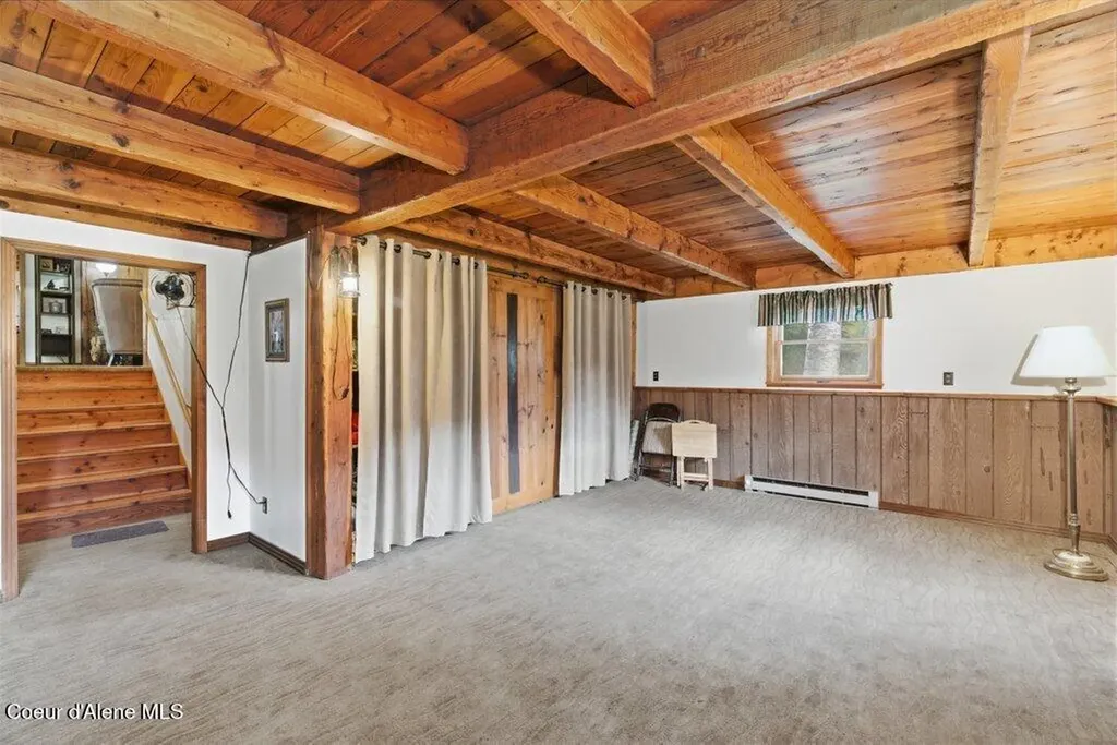 6257 Highway 57 Priest River ID 83856