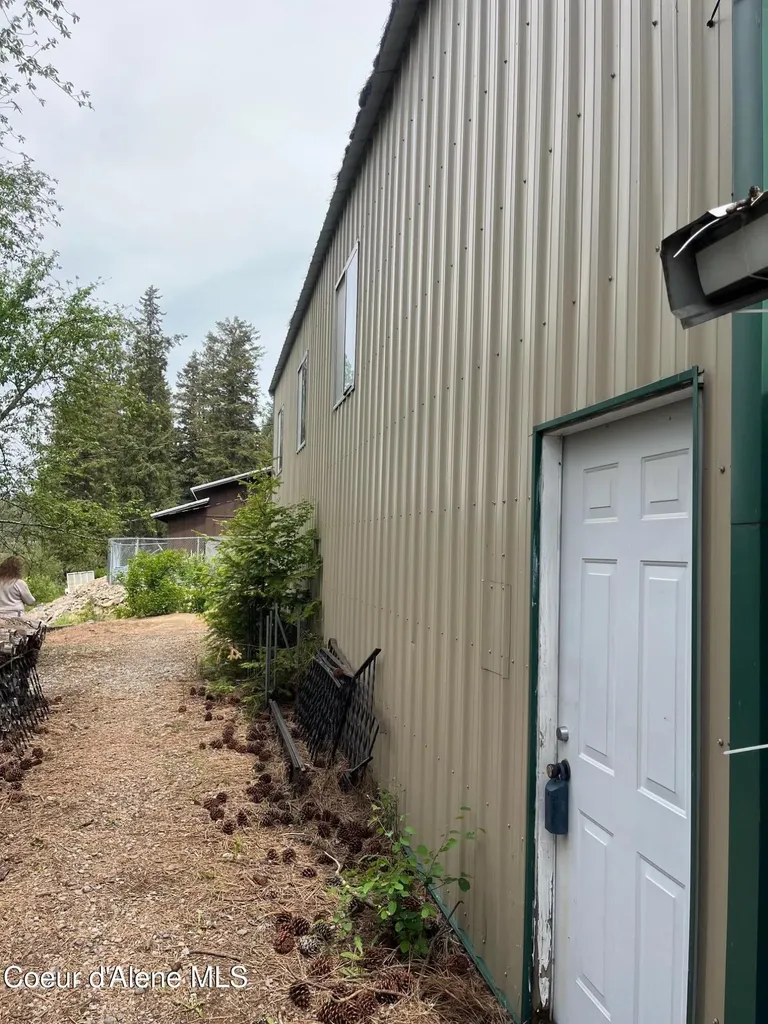 233 E Driftwood Heights Drive Harrison ID 83833