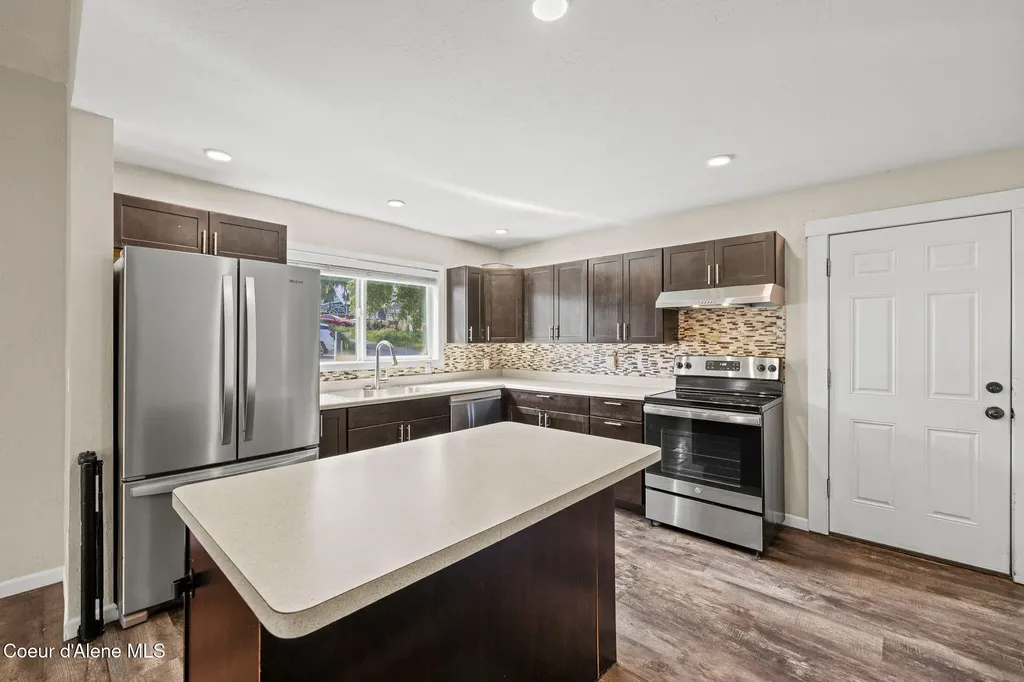 141 S 13th Street St. Maries ID 83861