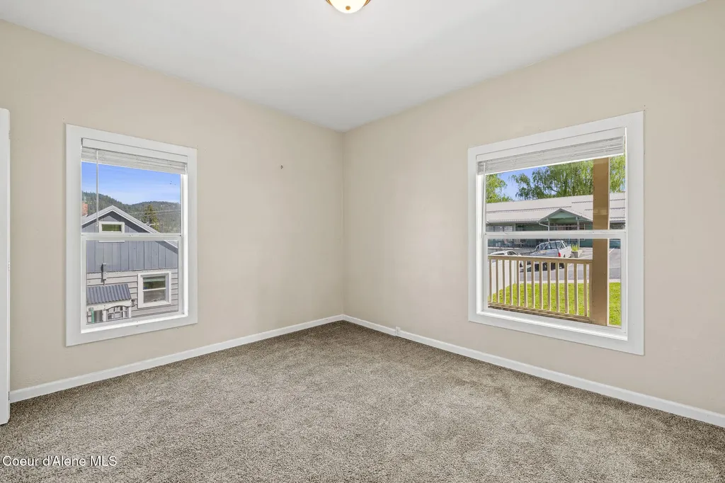 141 S 13th Street St. Maries ID 83861