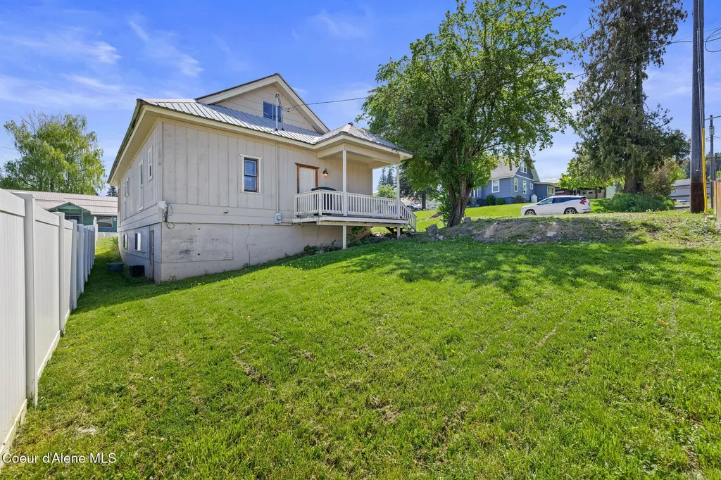 141 S 13th Street St. Maries ID 83861