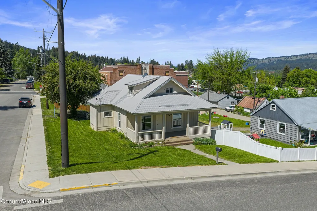 141 S 13th Street St. Maries ID 83861