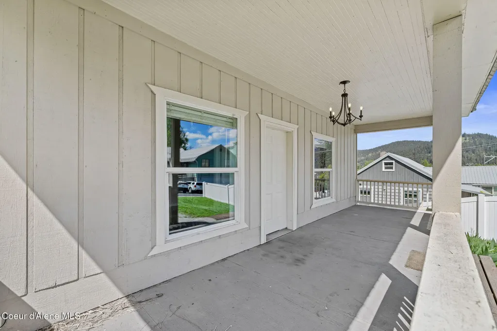 141 S 13th Street St. Maries ID 83861