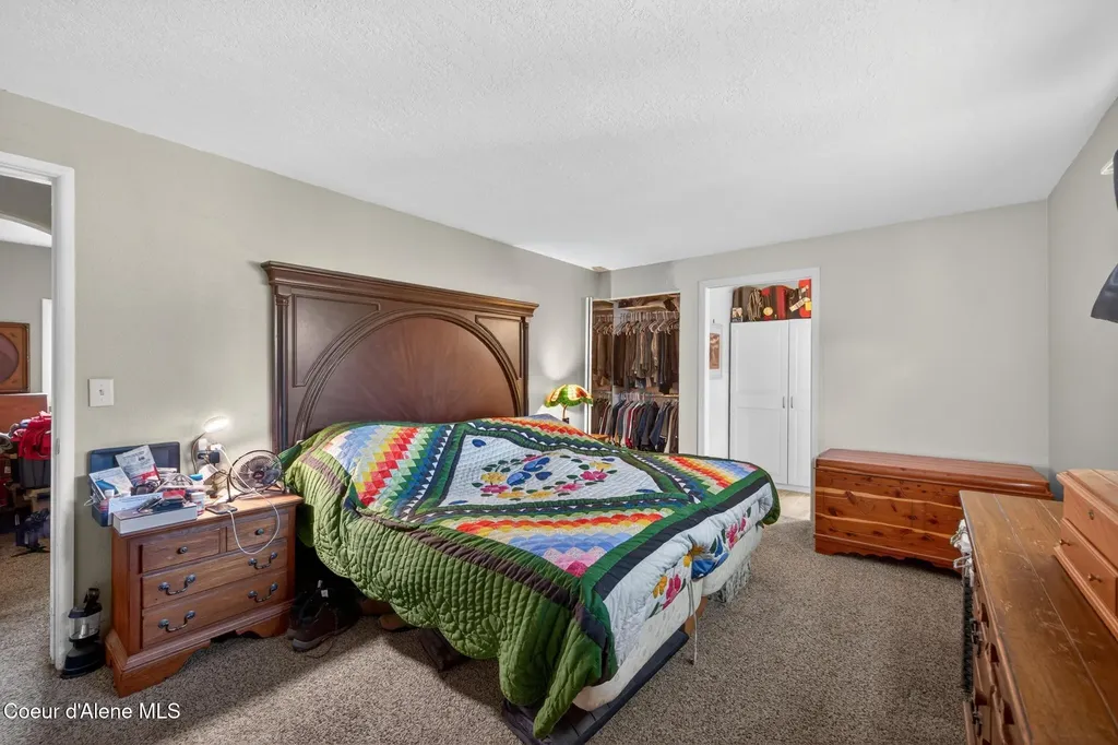 114 Bayview Road Athol ID 83801
