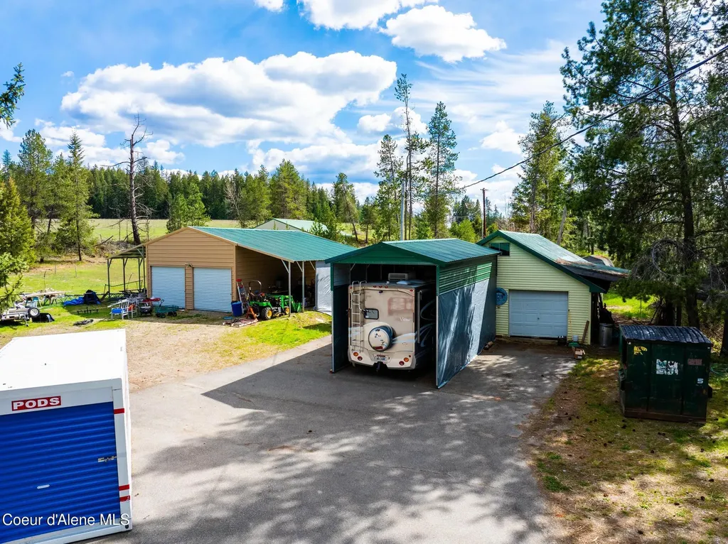114 Bayview Road Athol ID 83801