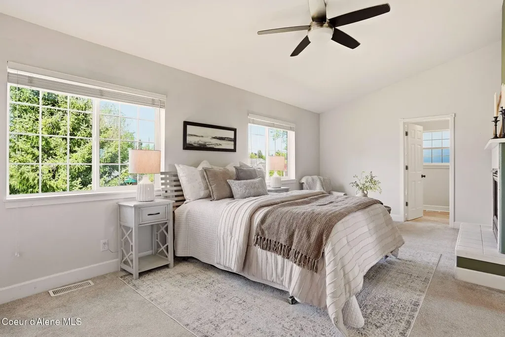 1906 Arbor Way Sandpoint ID 83864