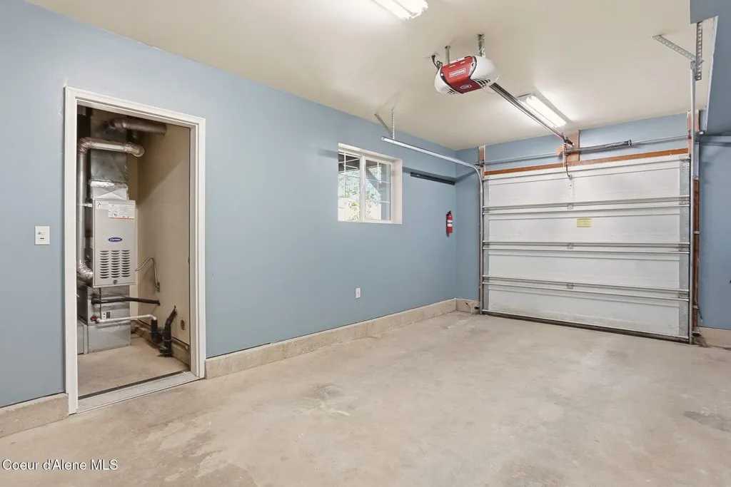 1906 Arbor Way Sandpoint ID 83864