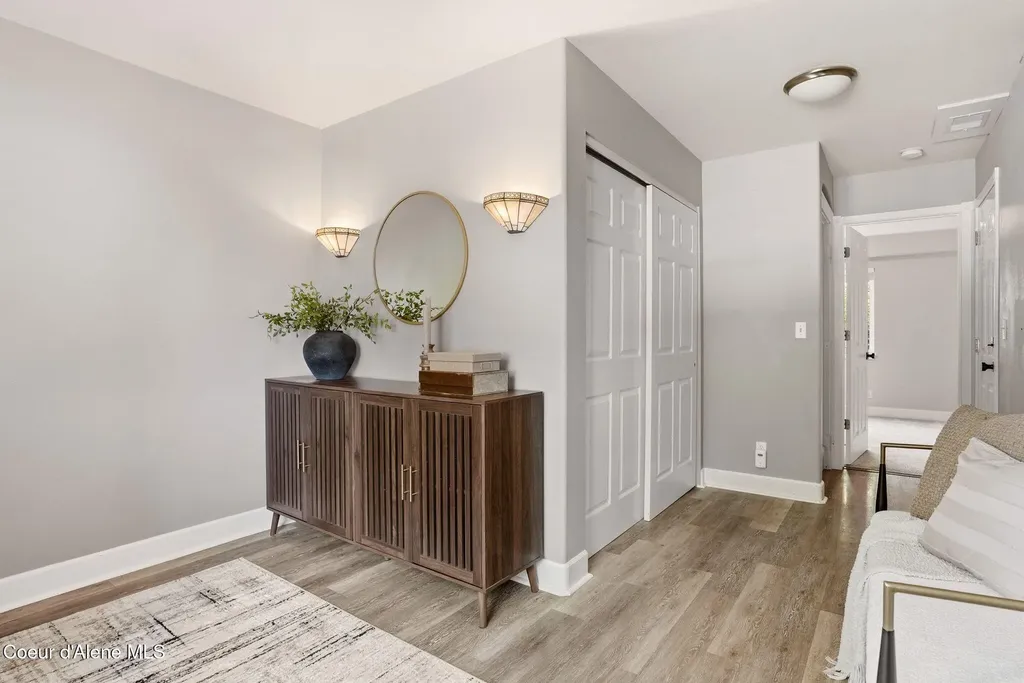 1906 Arbor Way Sandpoint ID 83864