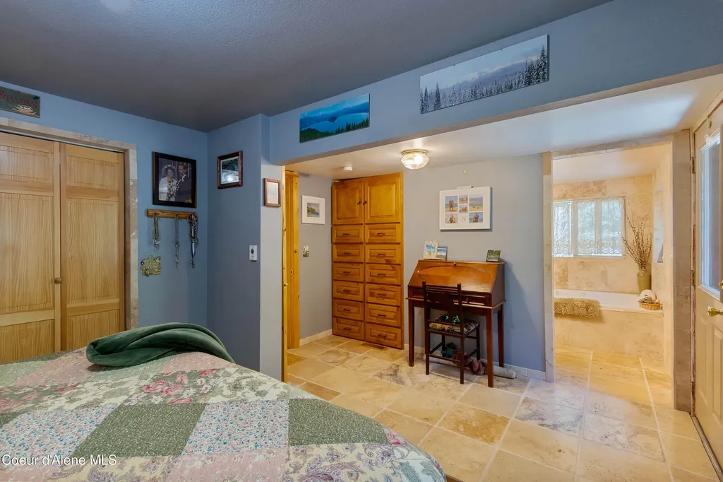 202 Fry Creek Road Sagle ID 83860