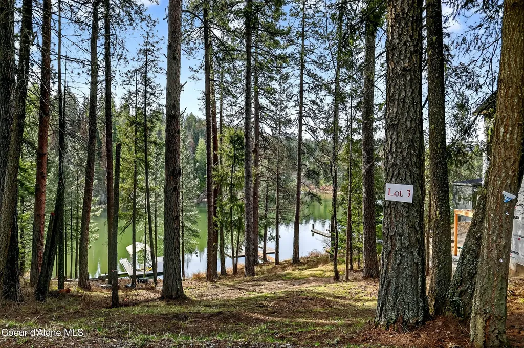 N Waters Edge Court Hayden Lake ID 83835
