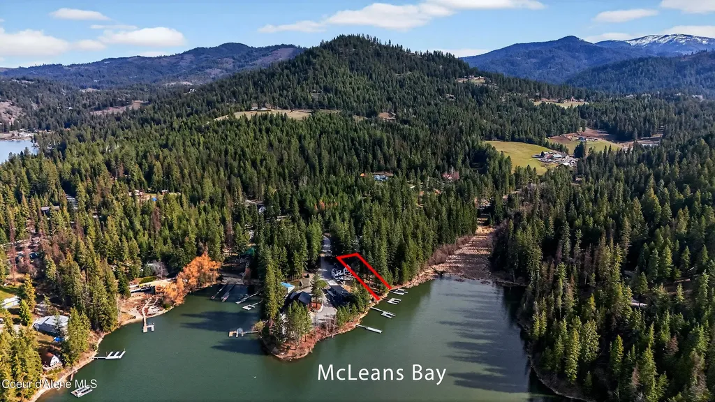 N Waters Edge Court Hayden Lake ID 83835