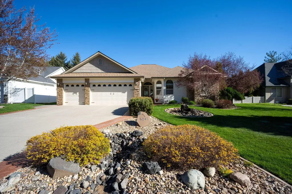 5247 W Broken Tee Road Rathdrum ID 83858