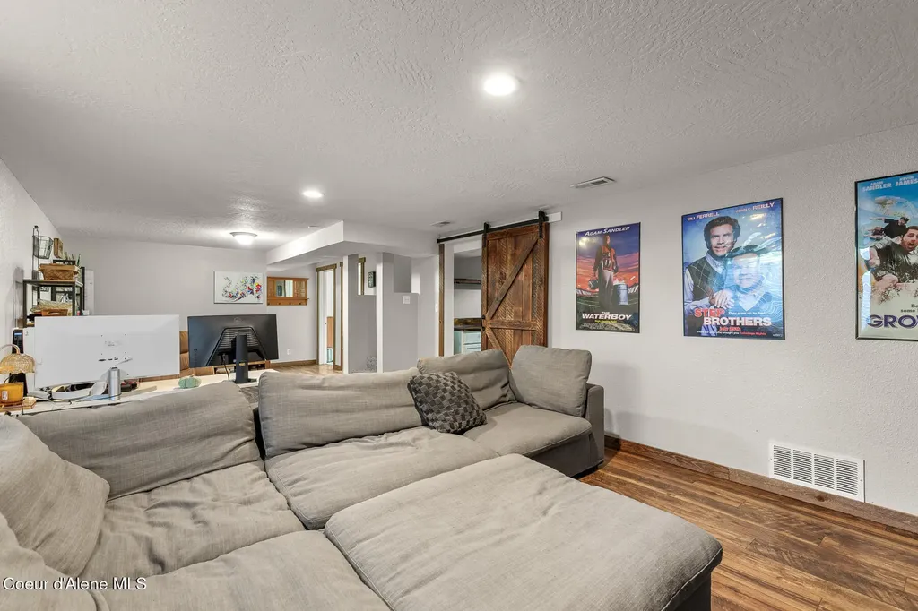 5903 N Davenport Street Dalton Gardens ID 83815