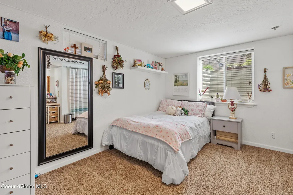 5903 N Davenport Street Dalton Gardens ID 83815
