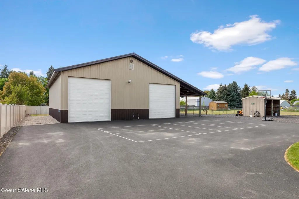 5903 N Davenport Street Dalton Gardens ID 83815