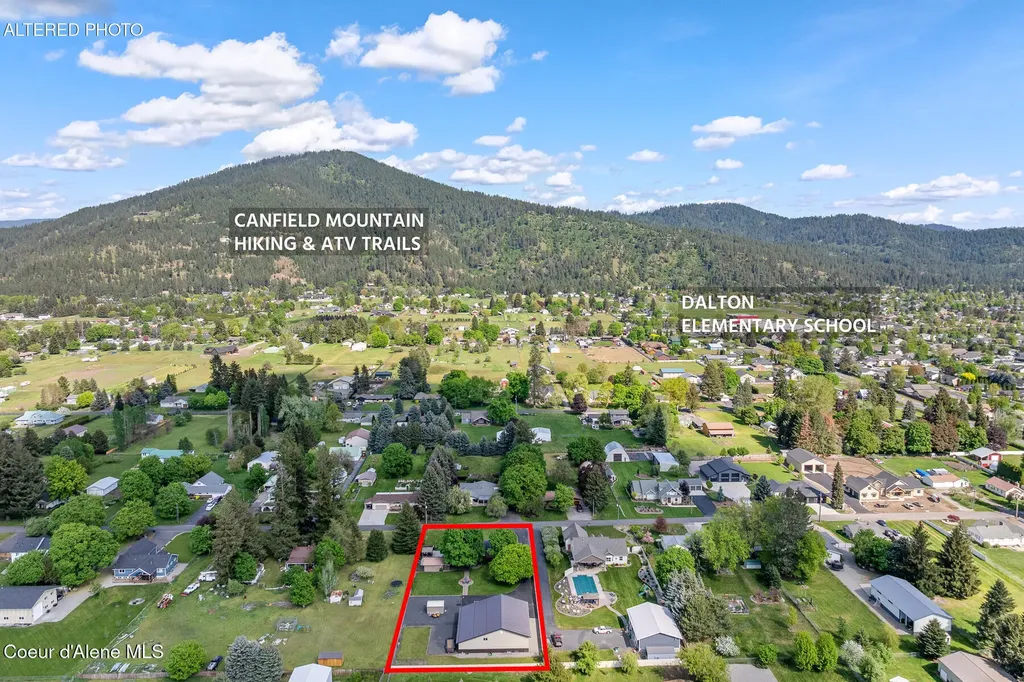 5903 N Davenport Street Dalton Gardens ID 83815