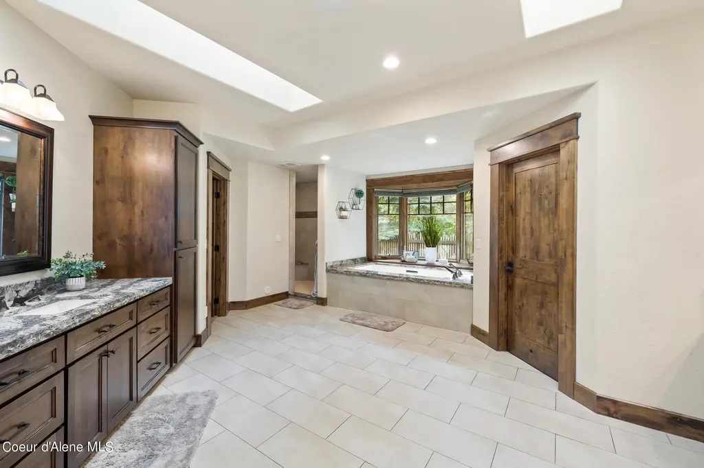 9741 Easy Street Hayden Lake ID 83835