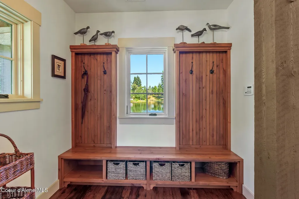 6779 S Old Barn Road Harrison ID 83833