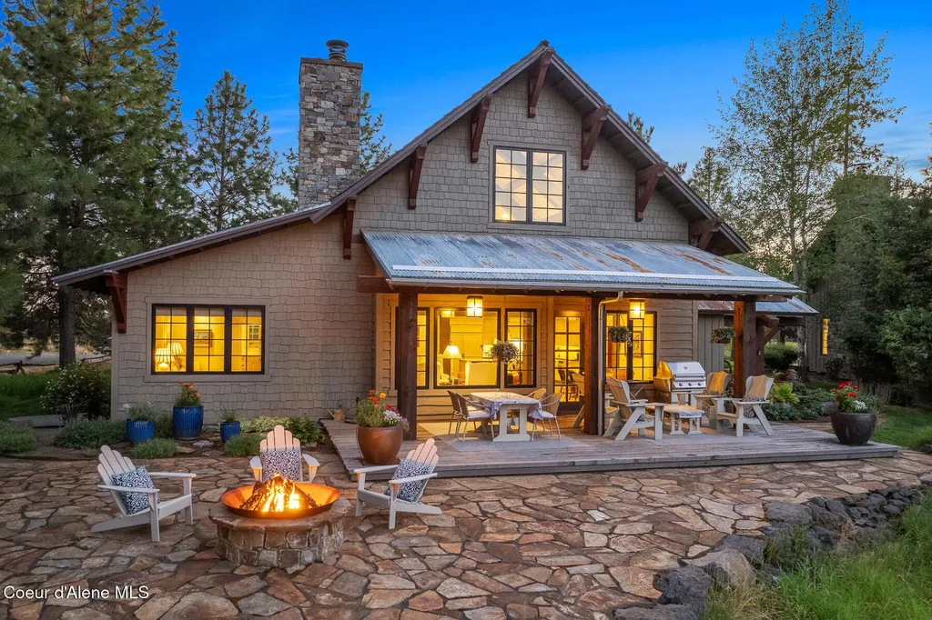 6779 S Old Barn Road Harrison ID 83833