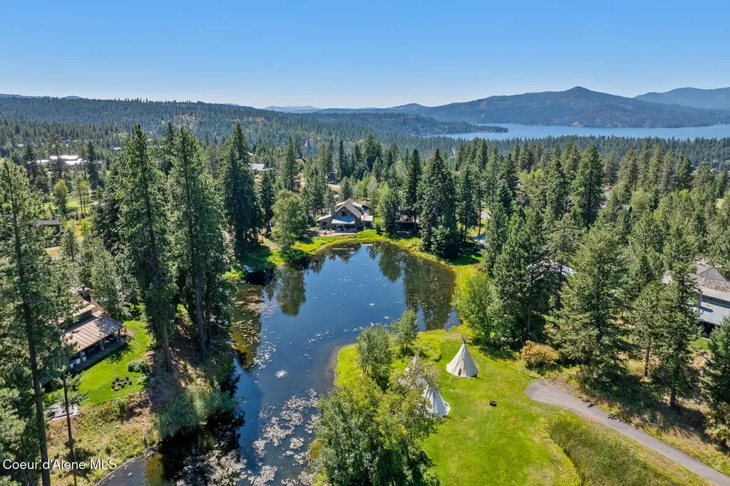 6779 S Old Barn Road Harrison ID 83833