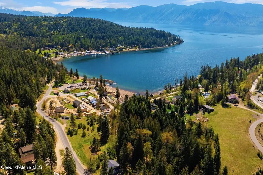 Nna Garfield Bay Road Sagle ID 83860