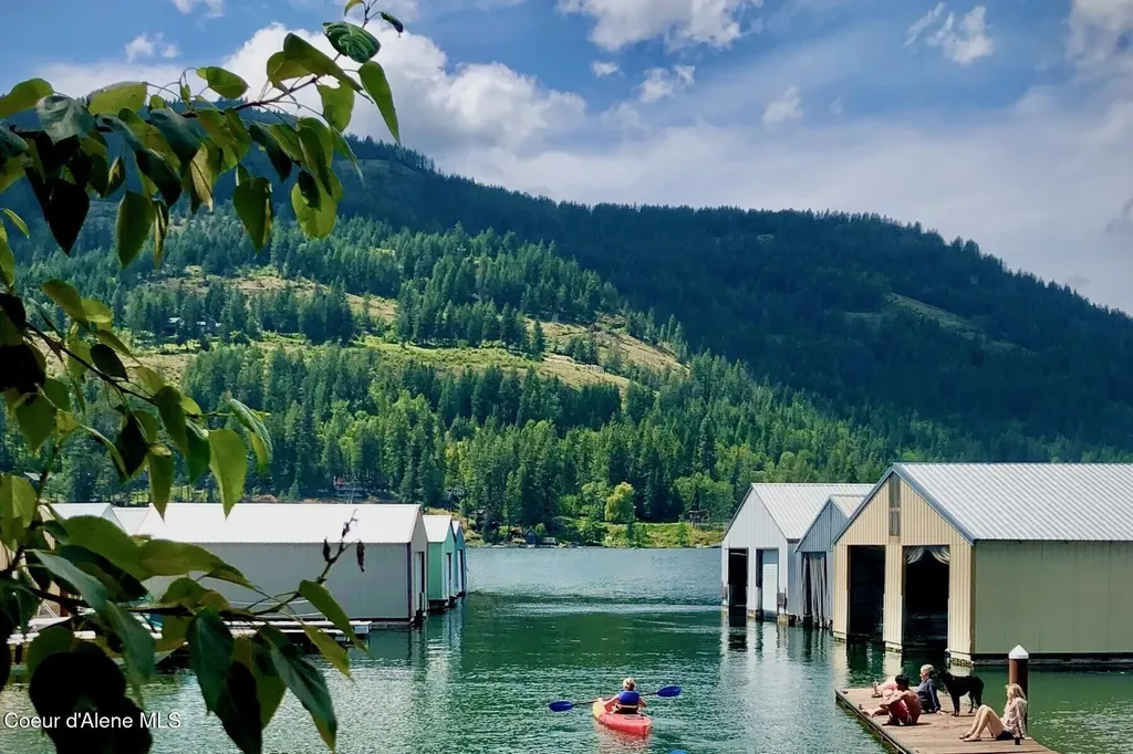 Nna Garfield Bay Road Sagle ID 83860