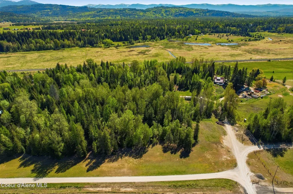 White Tail Farm Lane Lot 2 Sandpoint ID 83864
