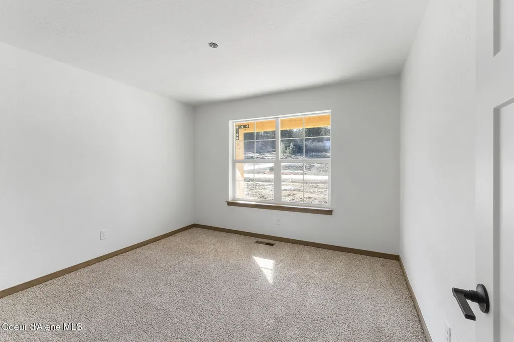 866 E Valley Street S Oldtown ID 83822