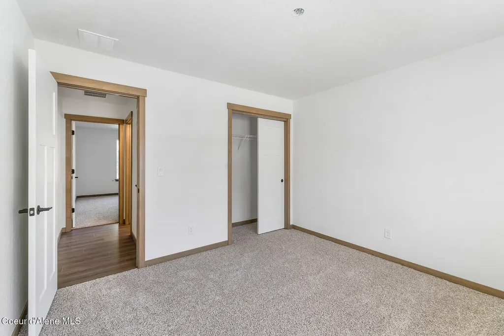866 E Valley Street S Oldtown ID 83822