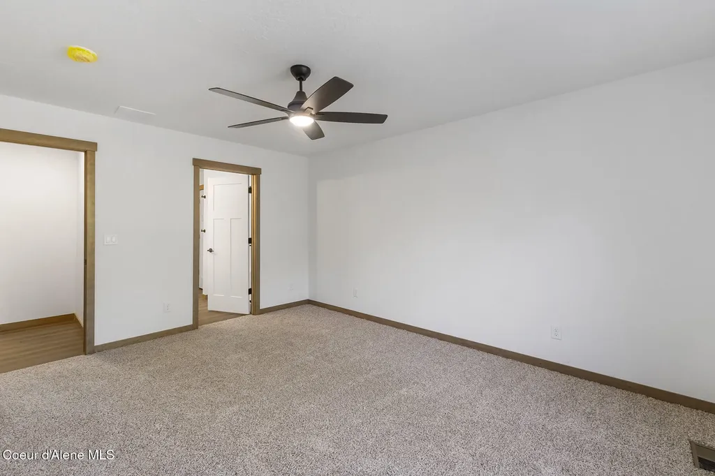 866 E Valley Street S Oldtown ID 83822