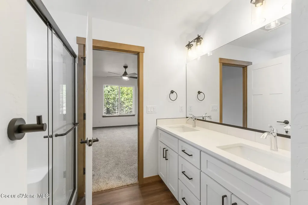 866 E Valley Street S Oldtown ID 83822