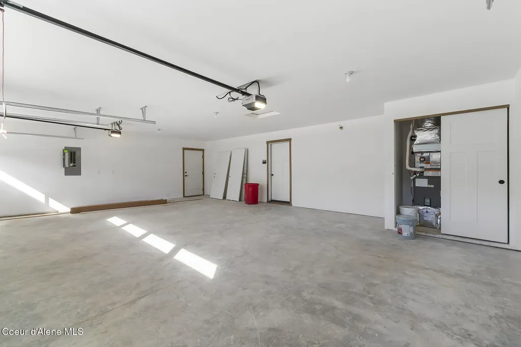866 E Valley Street S Oldtown ID 83822