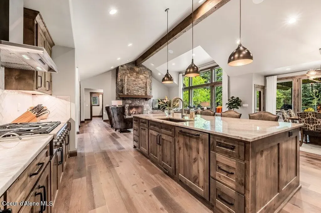 3455 E Winray Drive Hayden ID 83835