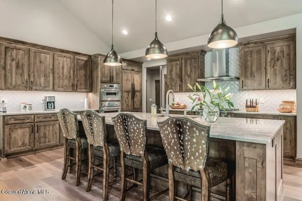 3455 E Winray Drive Hayden ID 83835